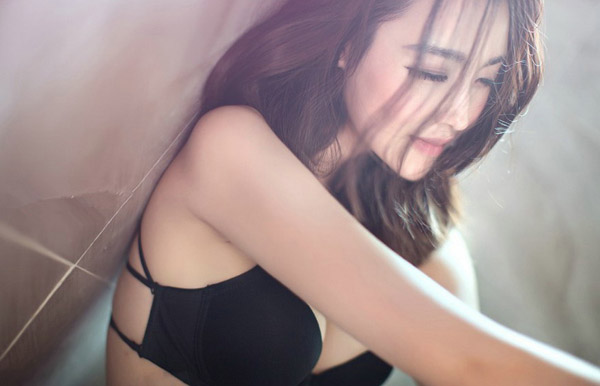 u591cu6708u76f4u64adu4e0bu8f7d