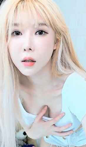 u5deeu5deeu6f2bu753bu5b98u65b9u5165u53e3
