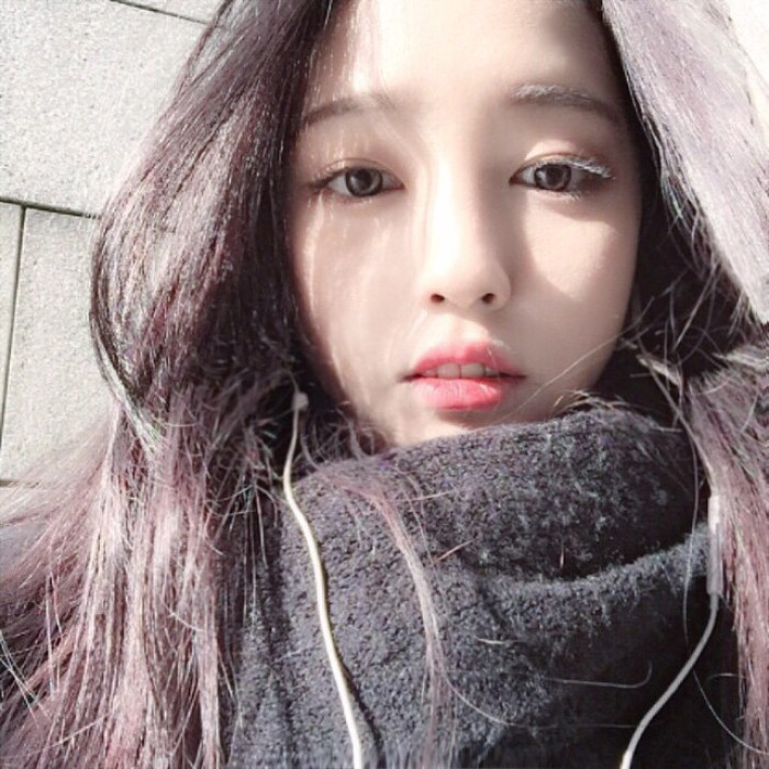 两个人的片中文手机观看app