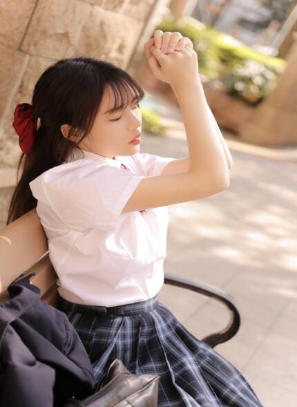 u6700u8fd1u6700u65b0u4e2du6587u5b57u5e55u5927u5168u76f4u64adu4e0bu8f7d