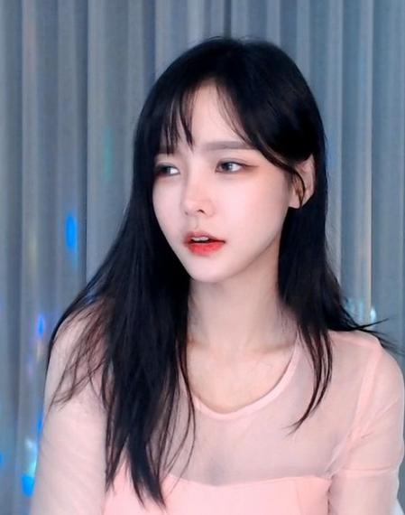 草莓丝瓜榴莲秋葵幸福宝ios解锁版:解锁版App带给您前所未有幸福体验 草莓丝瓜榴莲秋葵幸福宝ios解锁版:解锁版App带给您前所未有幸福体验