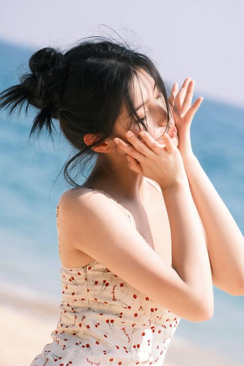 艾米范穿搭技巧解析:如何打造高人气日常造型与搭配灵感 艾米范穿搭技巧解析:如何打造高人气日常造型与搭配灵感