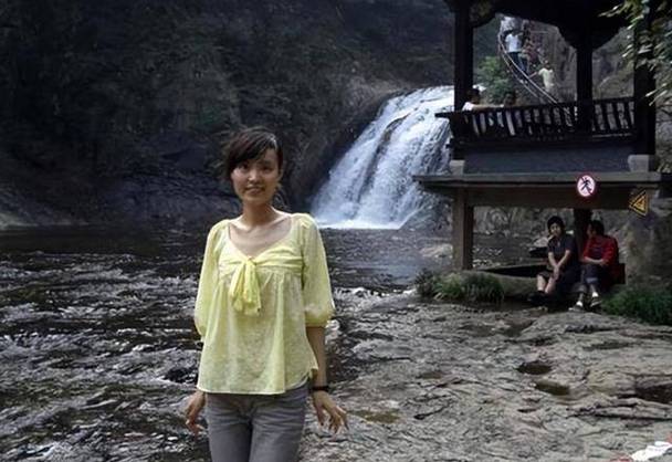 湖南女孩张丽逆袭人生:从贫困山区到创业先锋的励志故事 湖南女孩张丽逆袭人生:从贫困山区到创业先锋的励志故事