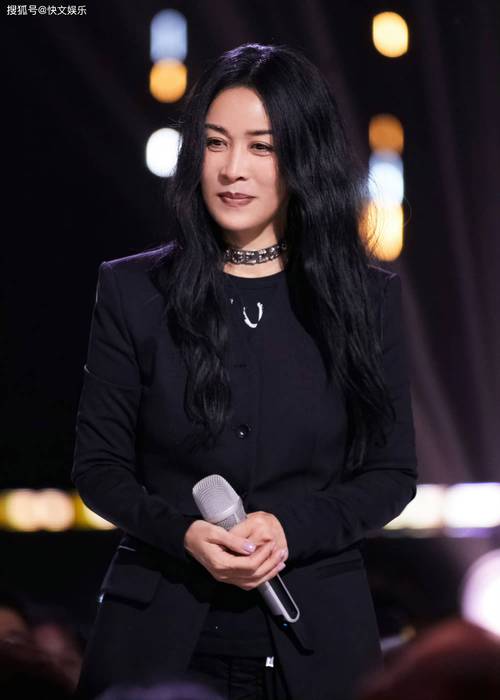 那英携女现加拿大生活细节曝光:国际教育规划与明星子女成长启示录 那英携女现加拿大生活细节曝光:国际教育规划与明星子女成长启示录