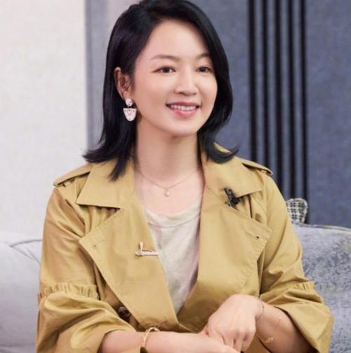 快乐大本营阿雅罕见爆料：十年后首谈退出真相，粉丝泪目！