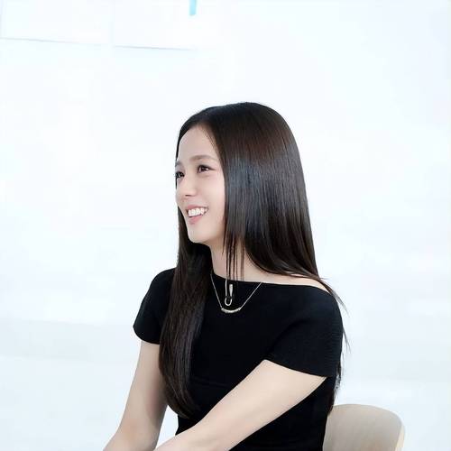 韩智秀为何成为现象级偶像?揭秘她的成长密码与爆红逻辑 韩智秀为何成为现象级偶像?揭秘她的成长密码与爆红逻辑