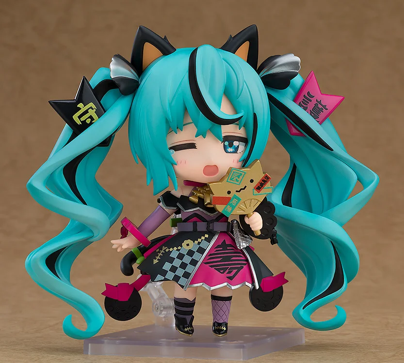 这款神秘黑色招财初音未来黏土人，为何让全球收藏者疯狂抢订？