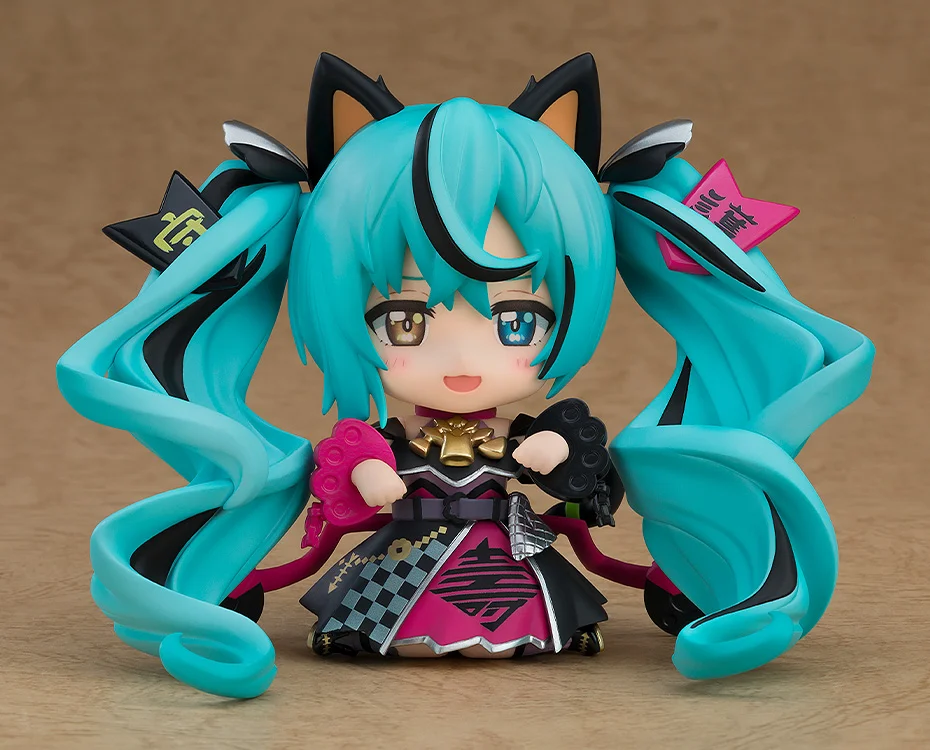 这款神秘黑色招财初音未来黏土人，为何让全球收藏者疯狂抢订？
