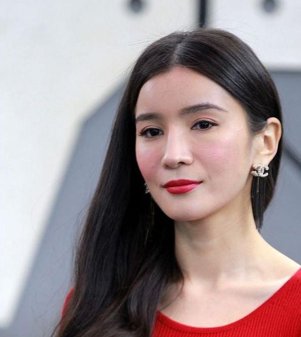 王希维素颜的3个精准保养法则:揭秘她的透亮肌底层逻辑 王希维素颜的3个精准保养法则:揭秘她的透亮肌底层逻辑