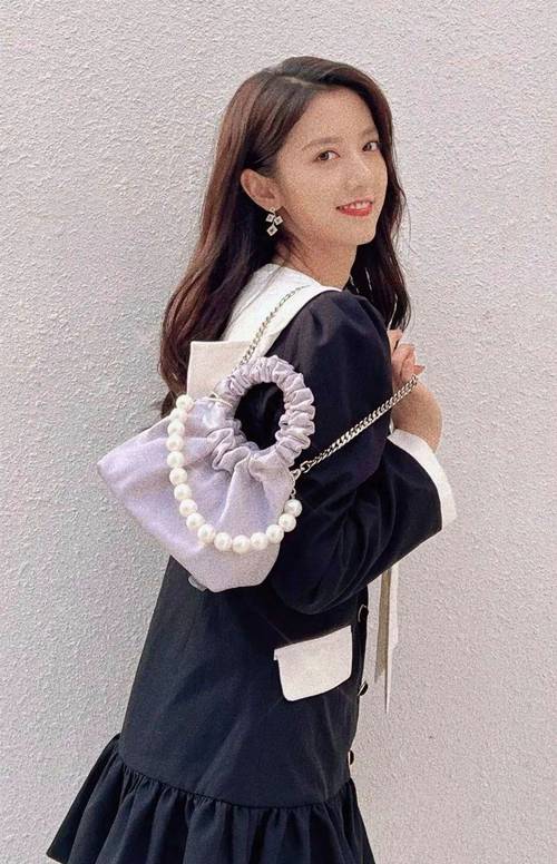 小仙女秀2s为何爆红？深度解析其核心优势与高效解决方案