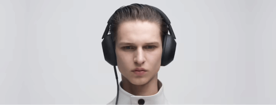 索尼推出最新降噪耳机型号WH-1000XM6！搭载最新QN3处理器。