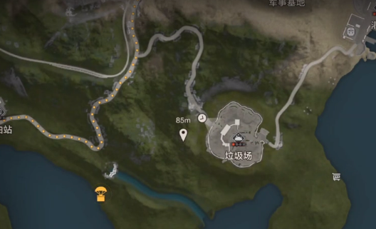 《失控进化》中，许多玩家时常遭遇资源短缺的挑战，而地图左下角的垃圾场则是一个主要设计用于资源收集的地方。此地不仅拥有丰富的物资藏匿，还要求玩家具备策略和探险技巧。掌握该区域的操作，可在初期有效缓解资源紧张的问题。