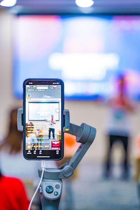 高清直播全部都是免费，网友：不需要会员