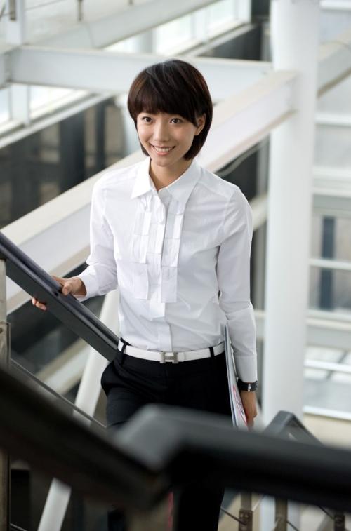 杜拉拉升职记王珞丹版最新版V5.9.4_杜拉拉升职记王珞丹版应用