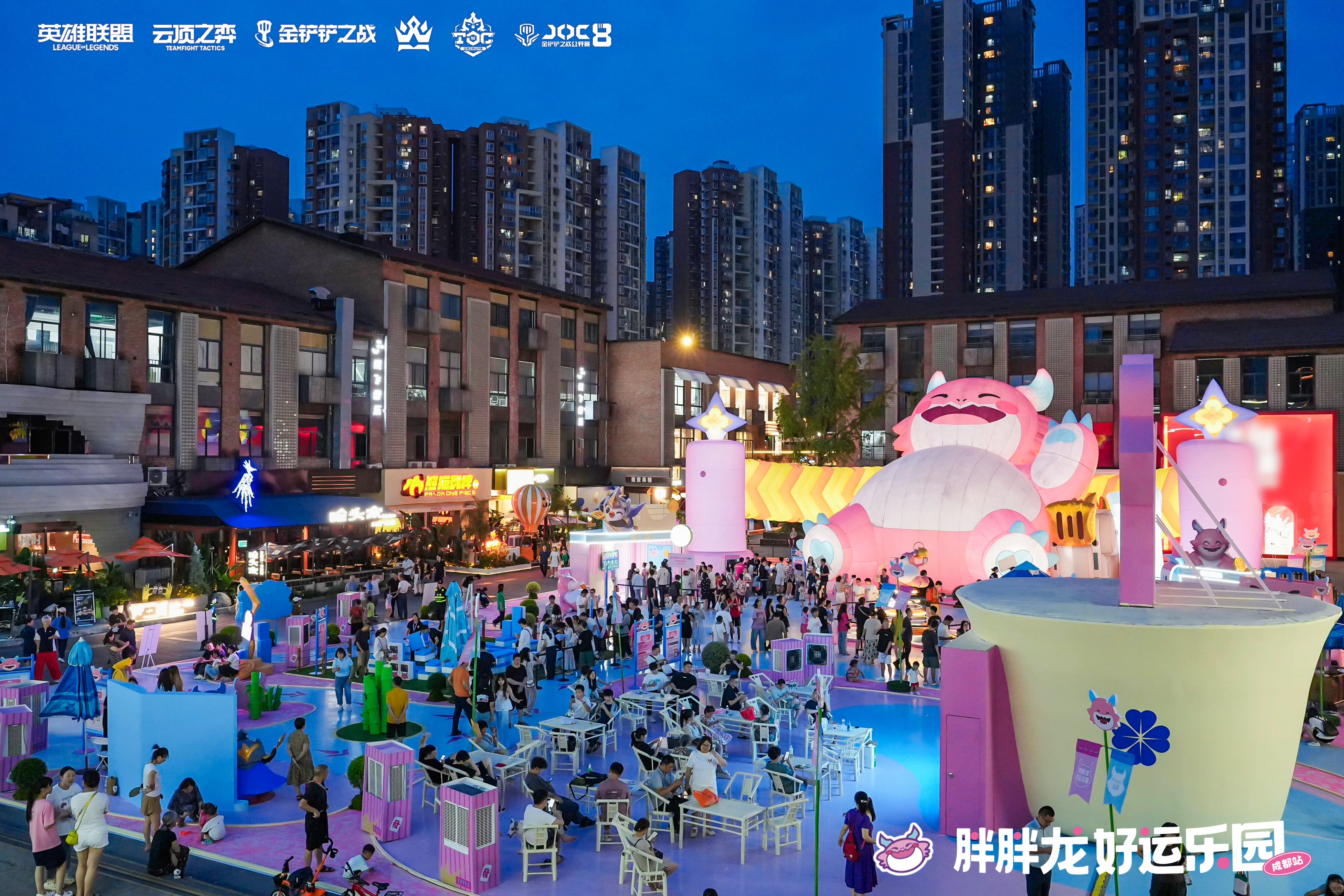 竞技游戏与城市文化相互赋能，棋士齐聚成都引发打卡热潮