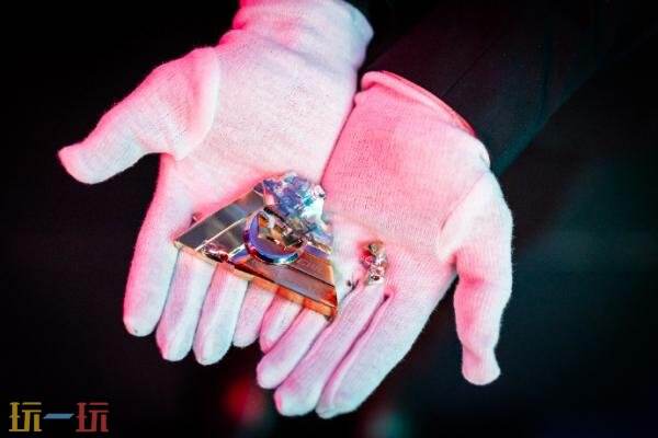 2025年DOTA2电竞世界杯淘汰赛首日结果揭晓!Spirit成功进入半决赛。 2025年DOTA2电竞世界杯淘汰赛首日结果揭晓!Spirit成功进入半决赛。