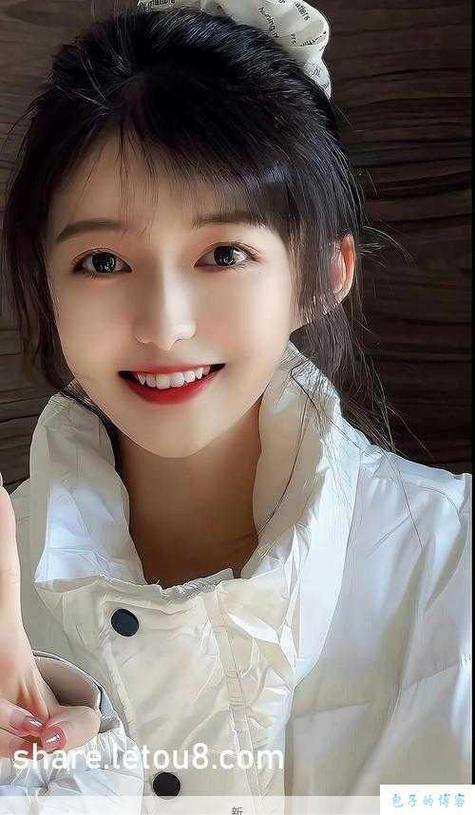 仙踪林19岁女RAPPER一百信息真非常给力，网友：正常不过