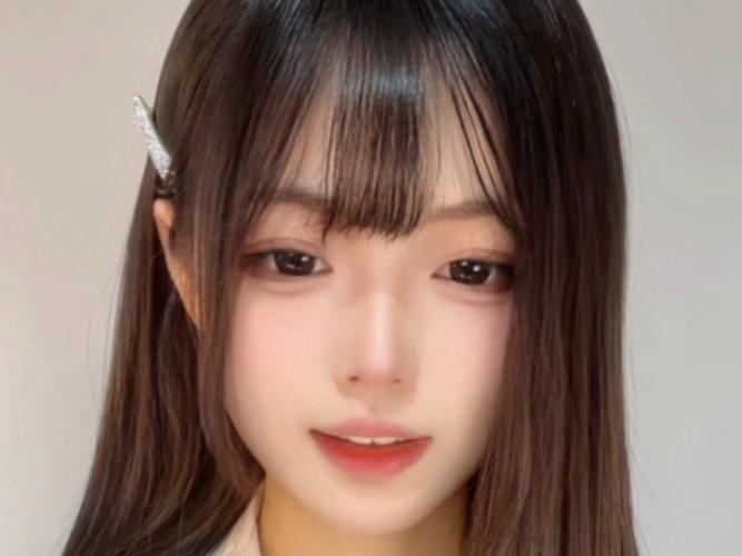 美女主播直播免费观看 vs 安全会员体验：哪个更值得选择？