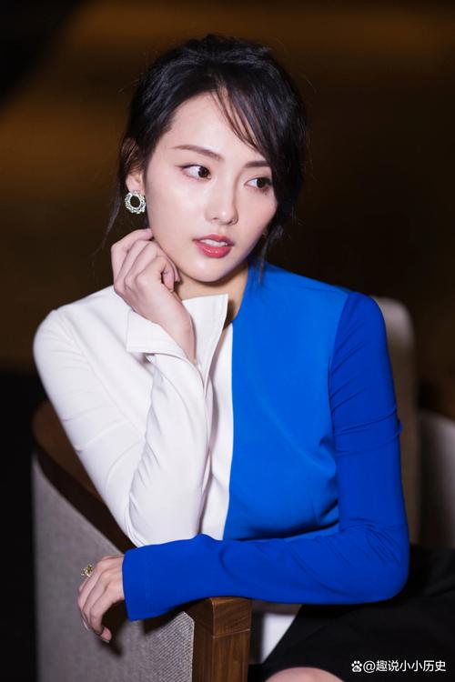 张嘉倪吻戏手机版V9.7.9_张嘉倪吻戏应用