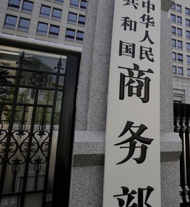 嫩草研究所官官人口2021打造国产模块，网友：内容还是很经典的！