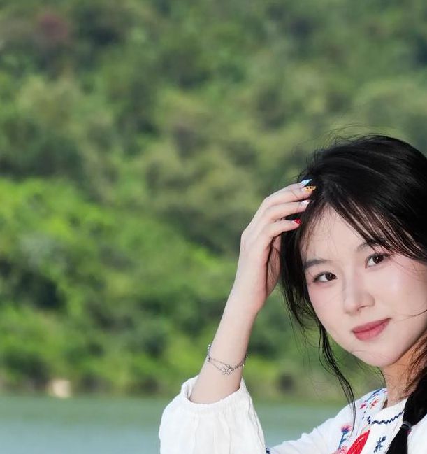 小镇姑娘无删减播放应用V7.4.7_小镇姑娘无删减播放APP 小镇姑娘无删减播放应用V7.4.7_小镇姑娘无删减播放APP