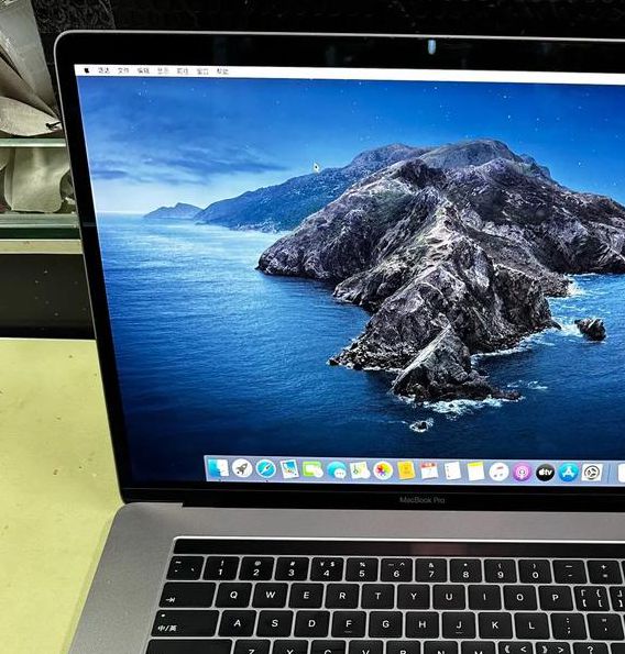 2018款 vs 2019款 MacBook Pro：2025年美国最新版全面对比，哪个更值得投资？