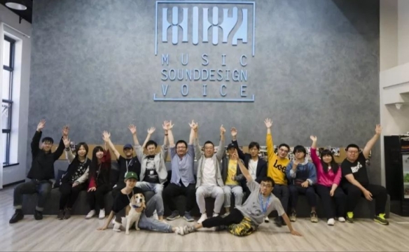 你还在向冯骥请教经验吗?《剑星》的配音团队竟然与《黑神话》使用同一中配团队
你还在向冯骥请教经验吗?《剑星》的配音团队竟然与《黑神话》使用同一中配团队