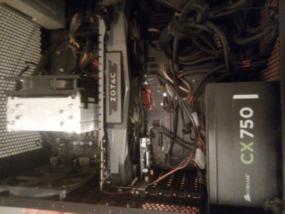 网友在垃圾堆中意外发现的宝藏：一台配备GTX 1080显卡与i7-7700处理器的游戏电脑！