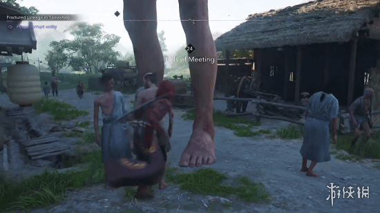 穿着短裤配上巨大足迹！《刺客信条：影》出现令人毛骨悚然的BUG，宛如巨人突袭