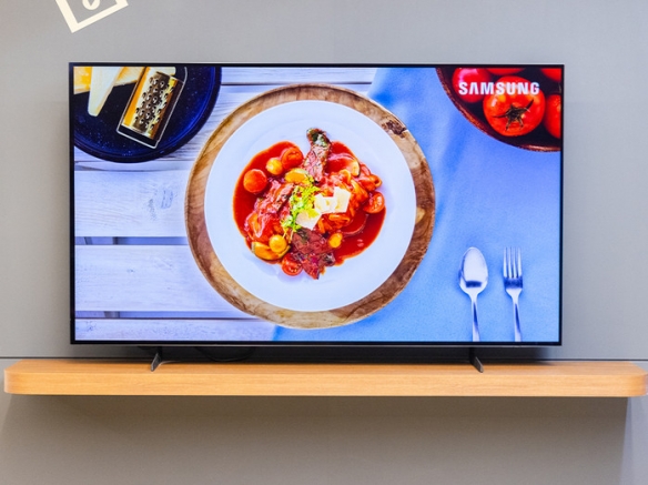 三星S85F系列电视掀起了一阵狂潮!结合AI技术与OLED显示,打造了顶尖的视听盛宴 三星S85F系列电视掀起了一阵狂潮!结合AI技术与OLED显示,打造了顶尖的视听盛宴