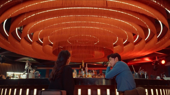 开局天崩地裂，但《捞女游戏》成功逆转了局势