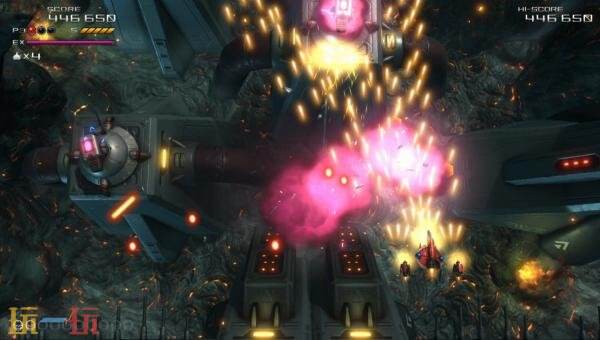 全新力作《达人EXTREME》——达人王系列的最新篇章，预计将同步登陆PC平台，带来震撼体验。

