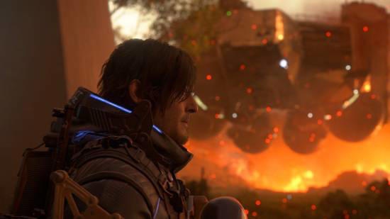 IGN的统计数据显示，小岛秀夫在其游戏作品中融入过场动画的时长有多长？