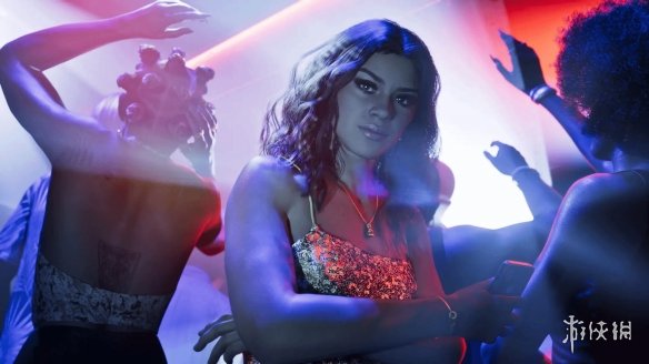 《GTA6》男女主角的实机截图正式亮相：夜场女王露西亚！