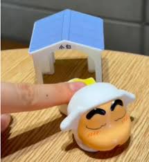 麦当劳与蜡笔小新联合合作的具体上线时间是什么时候？-有关麦当劳携手蜡笔小新的合作预计何时正式亮相？
