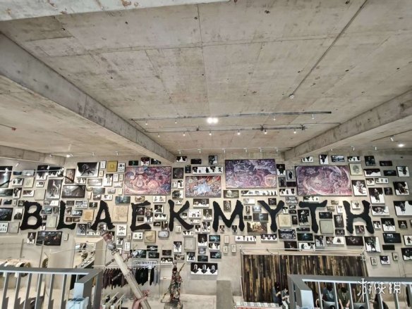 黑神话主题的线下零售门店终于揭幕了吗？我反而觉得它更像是一场艺术展览！