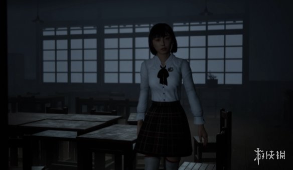 《寂静岭f》学院风制服MOD！校徽上血迹斑驳，百褶裙已被撕裂成几处破洞