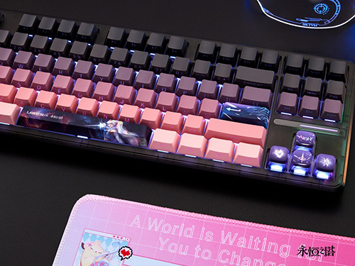 永恒之塔携手怀中怀与罗森合作的联动活动火热开启！第二波星耀珍藏礼盒迅速售罄，惊喜不断！ 

