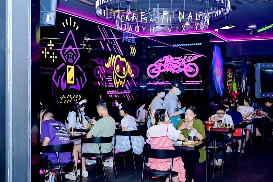 光呆的“限定”周末盛典在《FF14》ChinaJoy上热烈亮相，同时海德林成都新店盛大开业！ 

