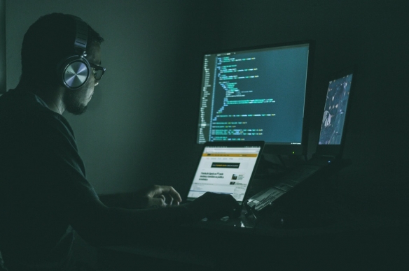 第一份《联合国打击网络犯罪公约》得以签署_历时二十载的协商努力  
