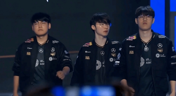 Faker关于三连冠的看法:成功与否取决于团队整体状态_还需一些运气的因素 Faker关于三连冠的看法:成功与否取决于团队整体状态_还需一些运气的因素