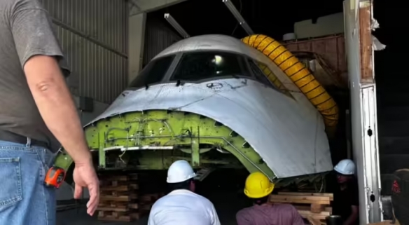 飞行模拟狂热者倾心投入，打造极致体验——以真机波音_747座舱为基础  
