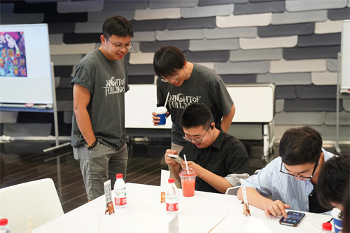 满怀期待迎来崭新篇章，月圆之夜玩家交流盛会圆满落幕