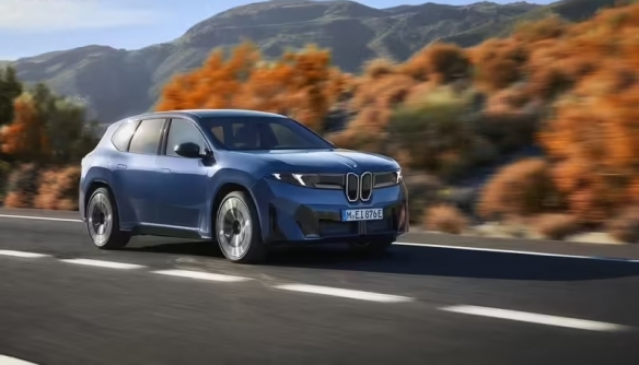 宝马在中国市场积极招募辅助驾驶技术人才，预计相关方案将在明年正式推出并应用于量产车型。

