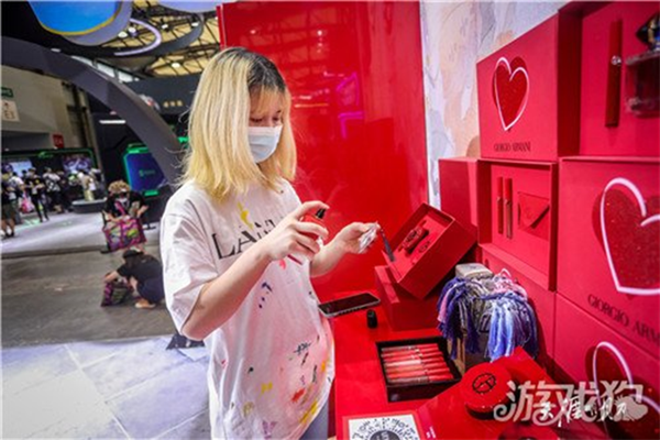 行业新潮流由跨界合作引领！2025ChinaJoy潮生活展区中的潮美妆板块火热招商中！

