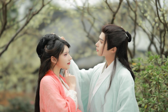 《长安幻想》情人节活动盛大开启，邀你在长安邂逅缘分，共度甜蜜时光！