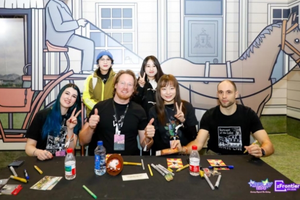 《锈湖》系列创作团队的新作《湖之仆从》隆重亮相2025WePlay文化展！  
