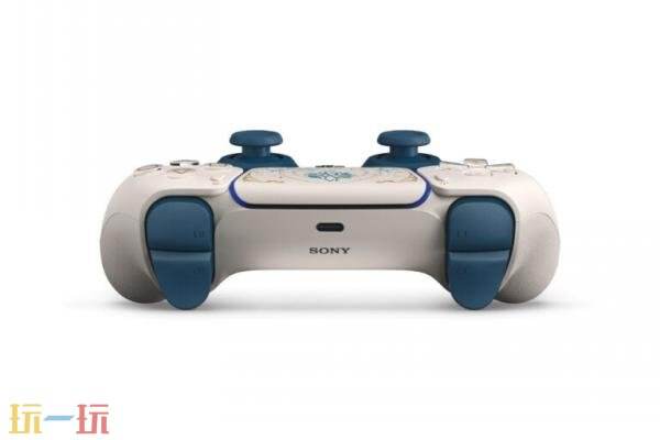 索尼宣布即将发售一款《原神》主题的DualSense无线手柄限定版。 
