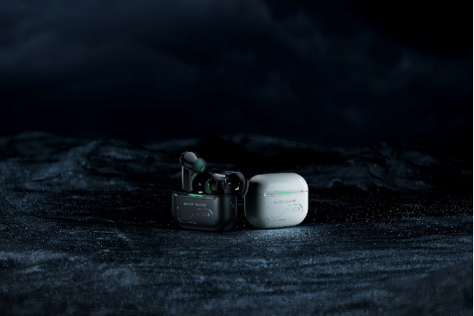 纯净体验与低延迟兼备,黑鲨TWS蓝牙降噪耳机售价从399元起 纯净体验与低延迟兼备,黑鲨TWS蓝牙降噪耳机售价从399元起
