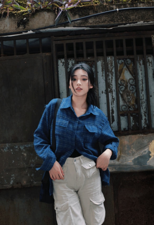 《影之刃零》中的脸模小姐姐以其出众的颜值赢得关注！多样风格的美照纷纷曝光